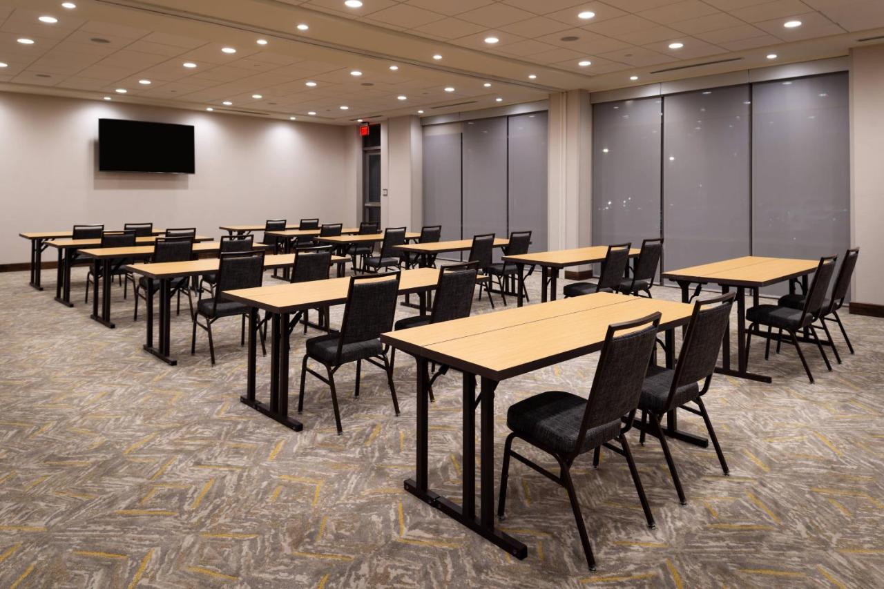 Courtyard By Marriott Charlotte Northlake מראה חיצוני תמונה