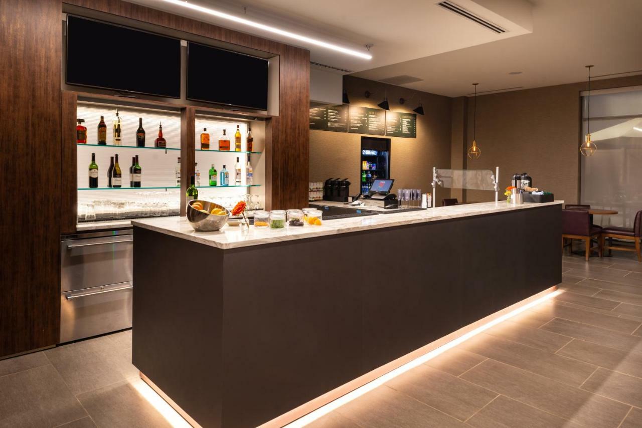 Courtyard By Marriott Charlotte Northlake מראה חיצוני תמונה